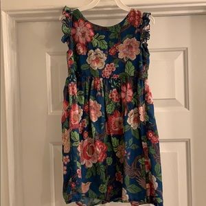 Beautiful girls dress! Persnickety